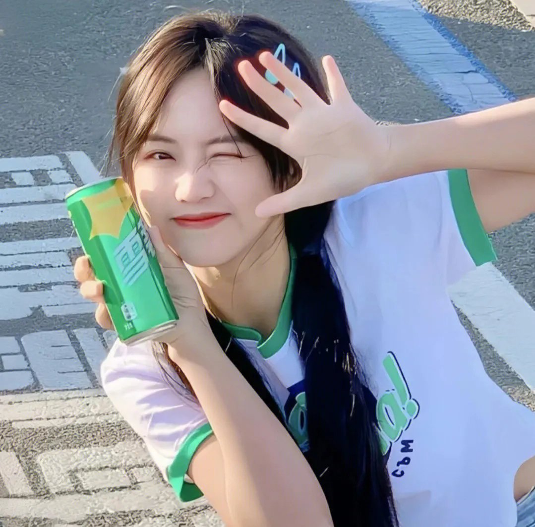 相看两不厌这个王妃不好惹